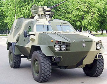 Украинская боевая бронированная машина «Дозор-Б»