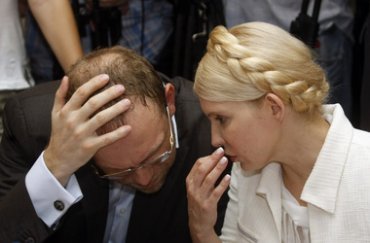 У Сергея Власенко истерика из-за американской истории Юлии Тимошенко