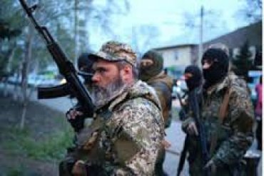 Террористы готовят прорыв из Славянска в Россию
