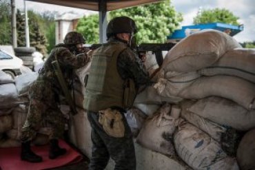 Украинские военные взяли под контроль треть Донецкой области
