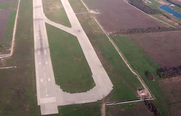 Взлетно-посадочная полоса донецкого аэропорта готова принимать самолеты из РФ