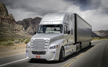 В США появились грузовики с автопилотом