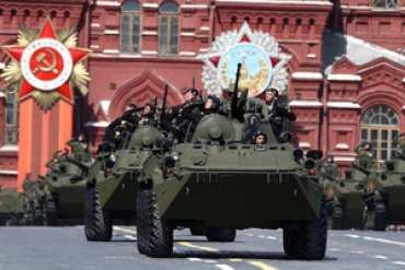 Генсек ООН, увидев парад в Москве, понял, что  Россия хочет мира