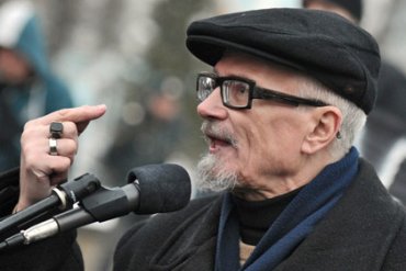 Лимонов просит ДНР прекратить преследования активистов его партии