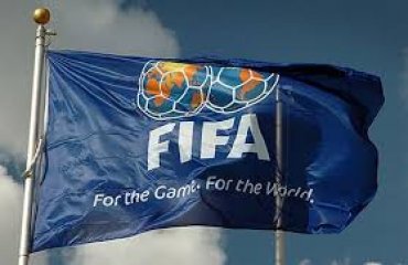 ФИФА и УЕФА пригрозили Испании исключением из международных турниров