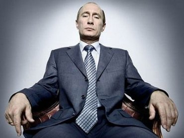 Хакеры выяснили, почему Путин не стал шпионом КГБ