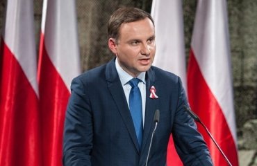 Лидер президентской гонки в Польше призвал разместить в стране базы НАТО