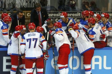 Сборную России по хоккею в аэропорту Москвы не встретил ни один болельщик