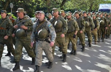 Возвращаясь из зоны АТО, украинские военные избили милиционера