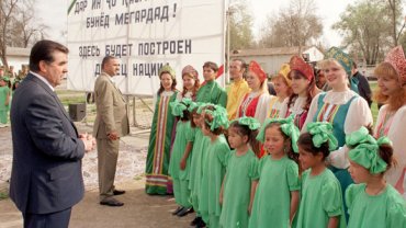 В Таджикистане официально запретили русские фамилии, имена и отчества