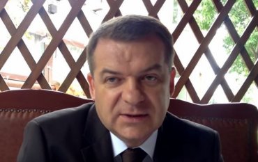 За что избили «бриллиантового прокурора» Корнийца в центре Киева?