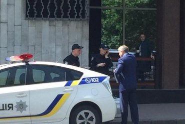 В Киеве министра энергетики оштрафовали за неправильную парковку