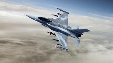 В США истребитель F-16 врезался в здание
