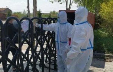 Вернувшиеся из России китайцы вызвали в КНР новую вспышку коронавируса