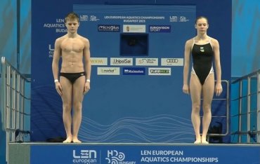 15-летние украинцы выиграли золото на ЧЕ по водным видам спорта