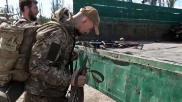 Россия заявила о 1730 украинских военных, вышедших из “Азовстали”