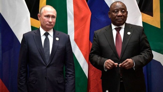 Придется арестовать: ЮАР попросила Путина не приезжать на саммит БРИКС