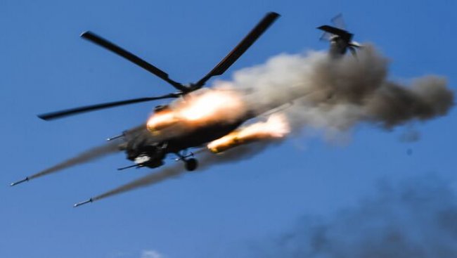В Крыму под Джанкоем разбился российский военный вертолет