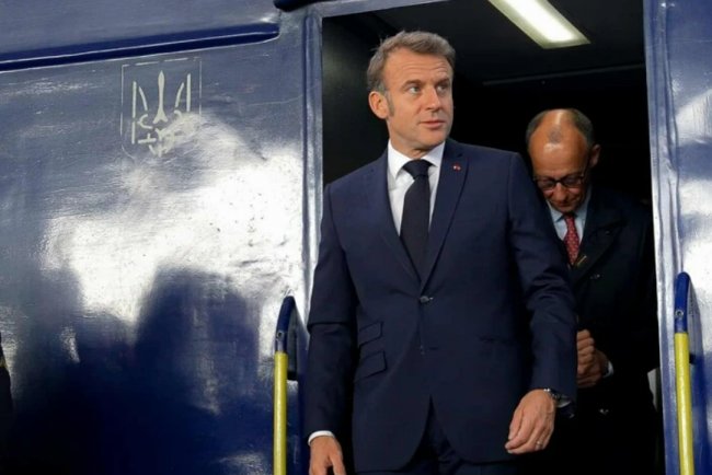 Макрон пригрозив Росії «масштабними» санкціями у разі порушення 30-денного перемир’я в Україні Макрон пригрозив Росії «масштабними» санкціями у разі порушення 30-денного перемир’я в Україні