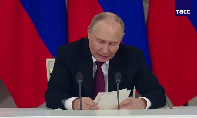 Путін відкинув 30-денне перемир’я і запропонував Україні переговори в Стамбулі 15 травня Путін відкинув 30-денне перемир’я і запропонував Україні переговори в Стамбулі 15 травня