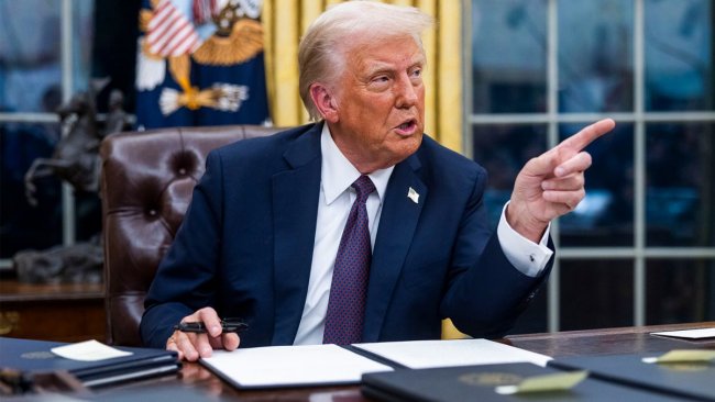 Трамп наполягає на термінових переговорах України з Росією в Туреччині Трамп наполягає на термінових переговорах України з Росією в Туреччині