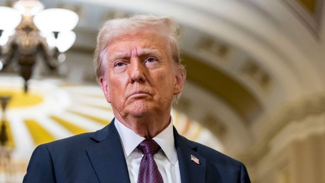 Трамп заявив, що «нічого не станеться» з мирними переговорами в Україні, доки він не зустрінеться з Путіним, — CNN Трамп заявив, що «нічого не станеться» з мирними переговорами в Україні, доки він не зустрінеться з Путіним, — CNN