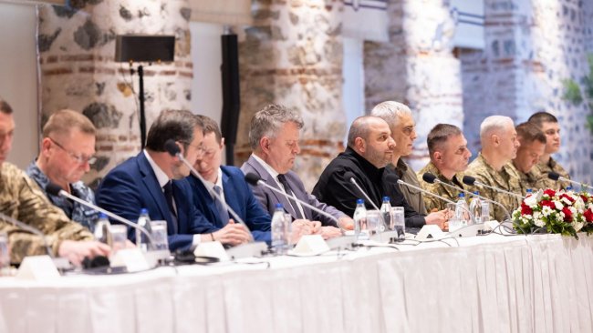Переговори між Україною та Росією в Стамбулі виявилися «позитивнішими, ніж очікувалося», — Турція Переговори між Україною та Росією в Стамбулі виявилися «позитивнішими, ніж очікувалося», — Турція