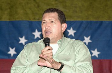 Уго Чавес в третий раз выдвинул себя в президенты