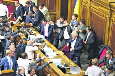 В Украине политики не прислушались к религиозным лидерам и приняли закон о языках