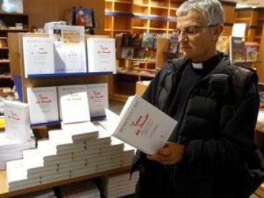 Книга монахини о сексе, мастурбации, гомосексуализме вызвала резкую критику в Ватикане