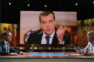 На политические решения в России Церковь не влияет, заявил Дмитрий Медведев