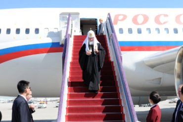 Путин разрешил патриарху Кириллу летать на президентском самолете