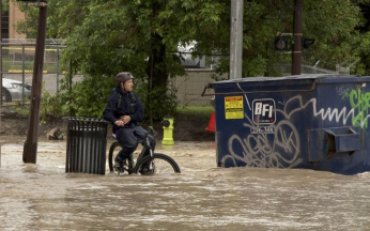 Сильнейшее за сто лет наводнение в Канаде – эвакуированы 100 тысяч человек
