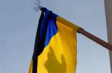 В День скорби по погибшим военным в Украине прошли поминальные службы