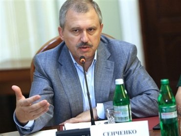 Порошенко не доверяет Сенченко из-за критики Геращенко