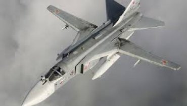 Как российский Су-24 «отгонял» американский эсминец в Черном море