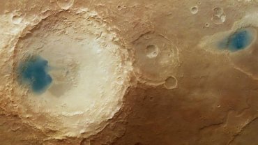 Ученые обнаружили голубые пятна на Марсе