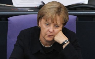 Хакеры взломали компьютер Меркель в Бундестаге