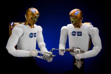 NASA объявило изобретением года “Робонавта-2″ на МКС