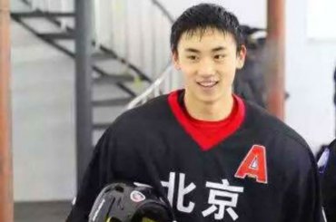 Впервые в истории в НХЛ будет играть китайский хоккеист