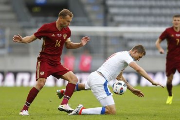Россия проиграла Чехии в товарищеском матче перед Евро-2016