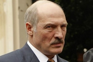 Лукашенко выпросил у Путина деньги на выращивание бананов в Беларуси
