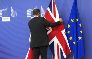 ЕС призвал Великобританию как можно быстрее выйти из него