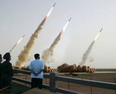 Ким Чен Ын лично запустил ракеты