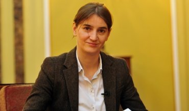 Премьером Сербии впервые стала лесбиянка