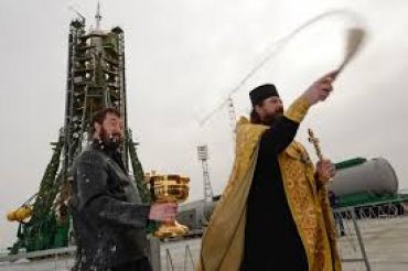 В РПЦ объяснили, зачем освящают ракеты