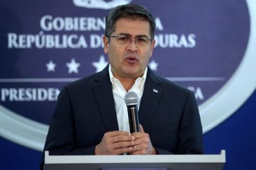 Коронавирус обнаружили у президента Гондураса