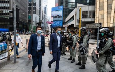 Правительство Китая подписало резонансный закон о Гонконге