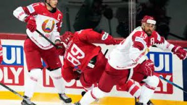 Хоккеисты сборной Беларуси отправятся домой с ЧМ-2021 на автобусе