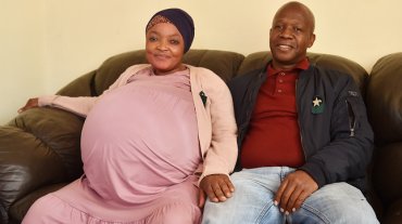 Женщина из ЮАР родила сразу десять детей